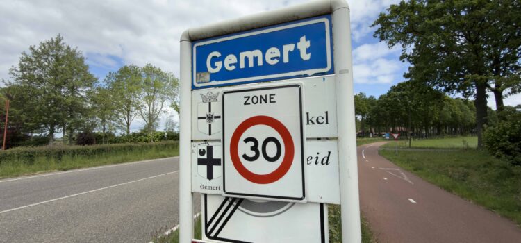 Van 80 naar 30 km, bordjes vervangen, klaar. Wie betaalt de rekening als het misgaat?